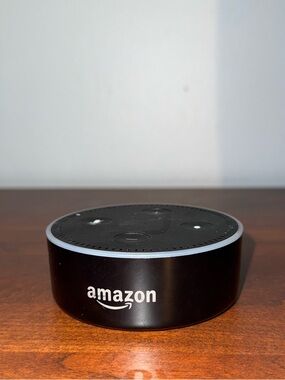 Amazon Echo Dot GEN2 w/ Charger
